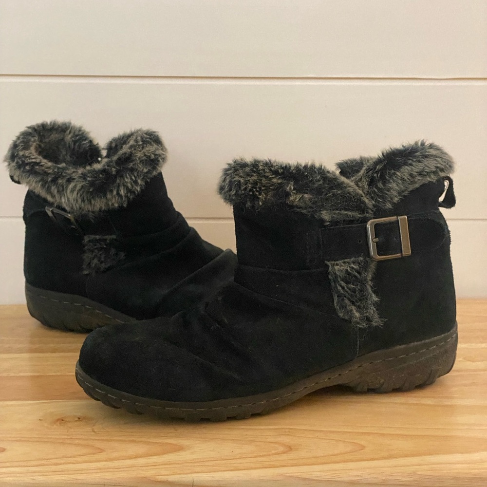 Khombu faux fur boots